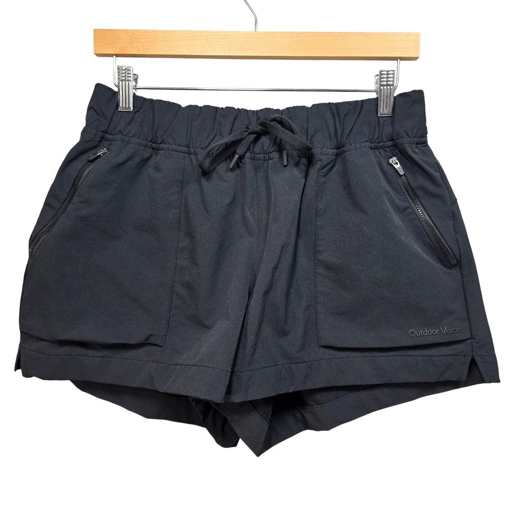 Outdoor Voices RecTrek Shorts Womens M Hiking Athletic Black Zipper Pocket 2025